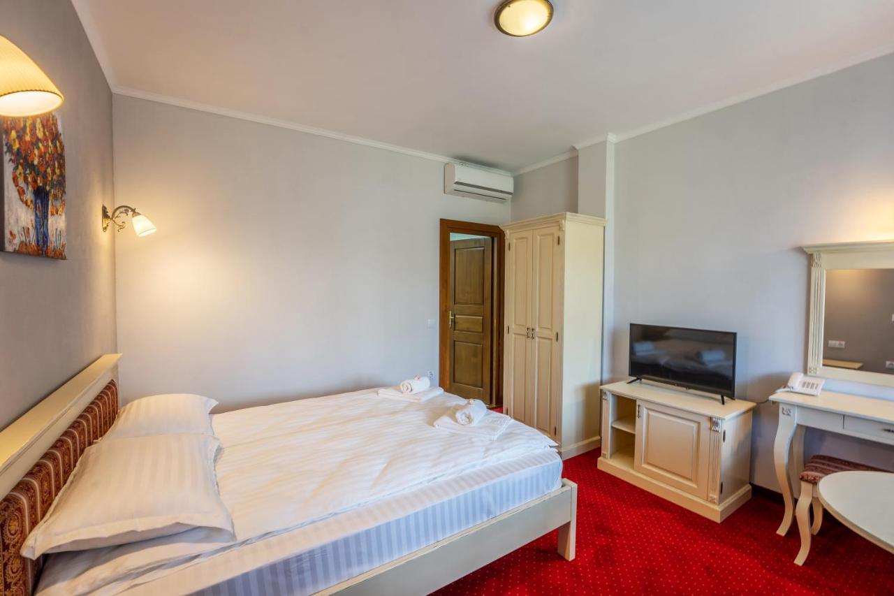 Hotel Princessophie Sighisoara Luaran gambar