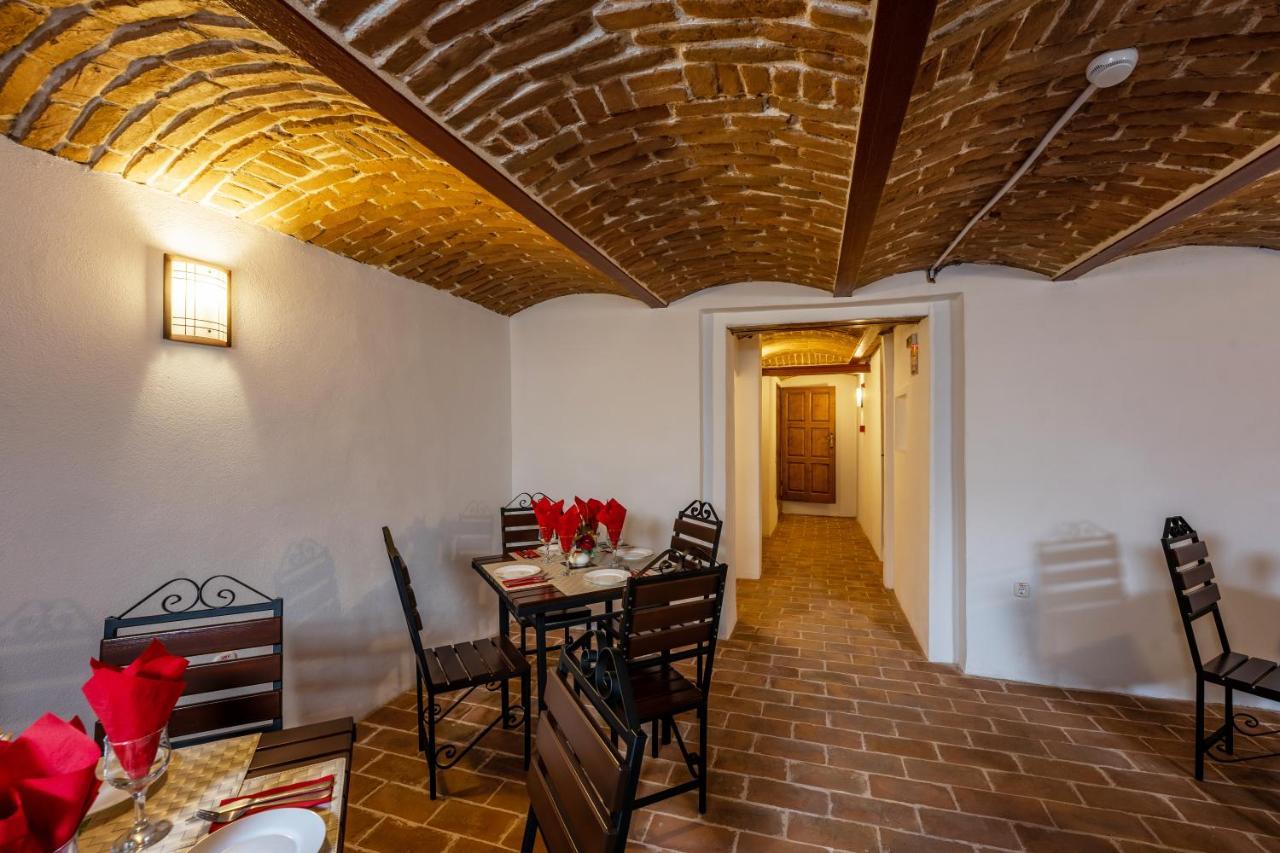 Hotel Princessophie Sighisoara Luaran gambar