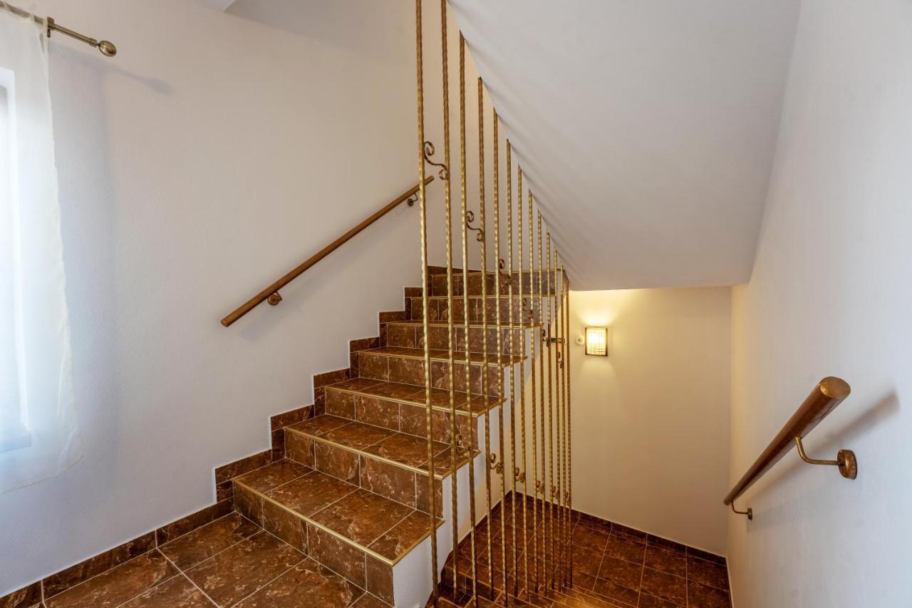 Hotel Princessophie Sighisoara Luaran gambar
