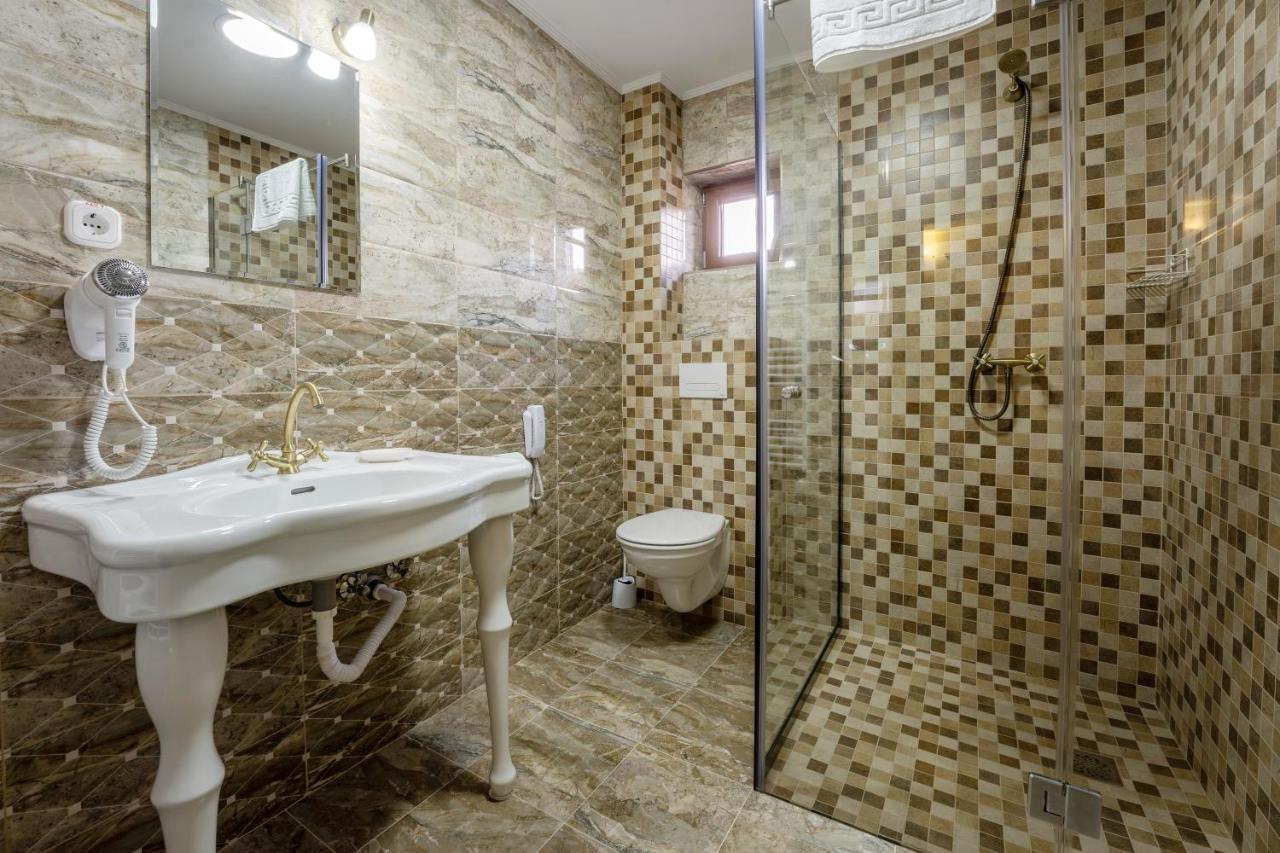 Hotel Princessophie Sighisoara Luaran gambar
