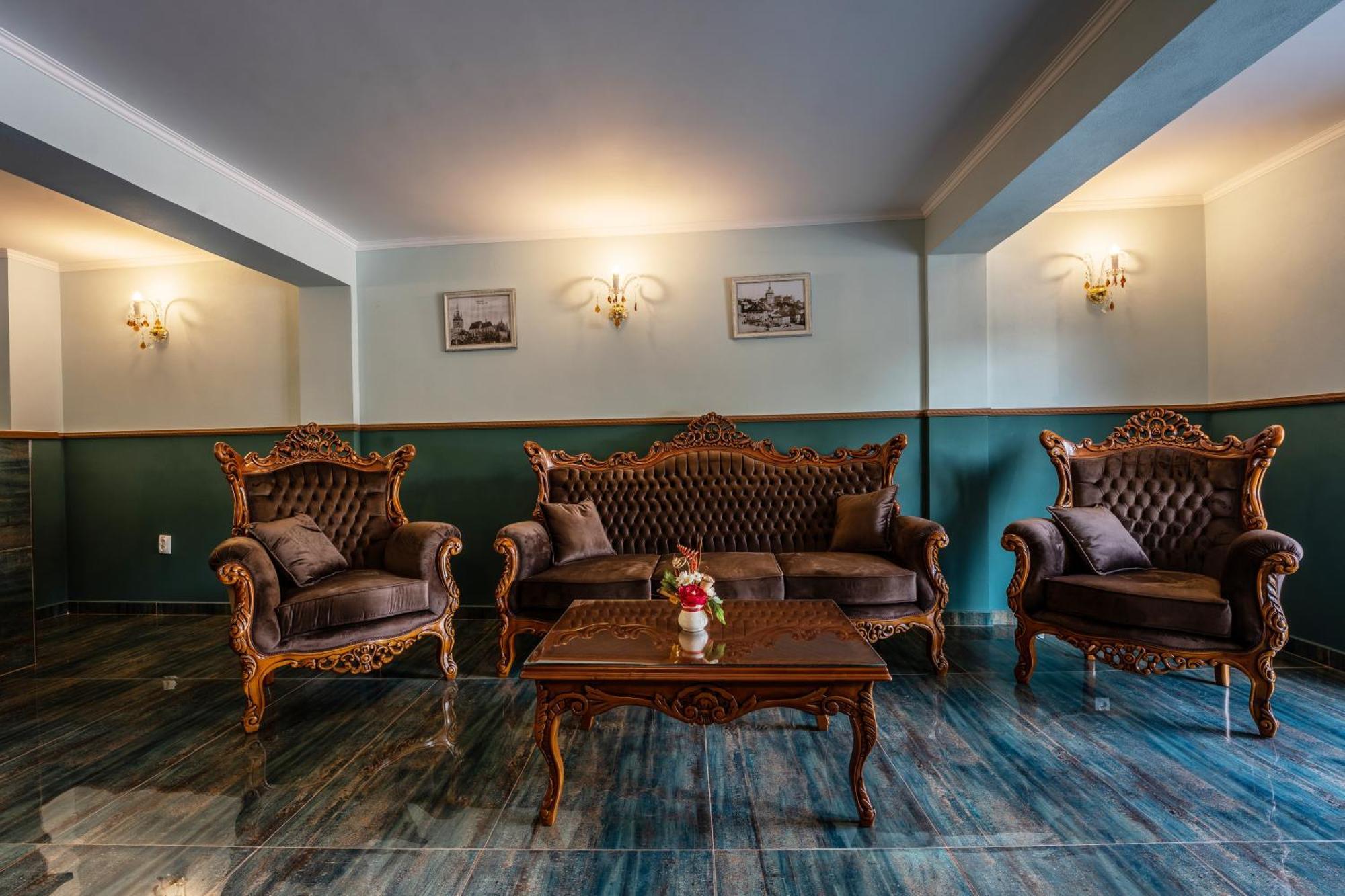 Hotel Princessophie Sighisoara Luaran gambar