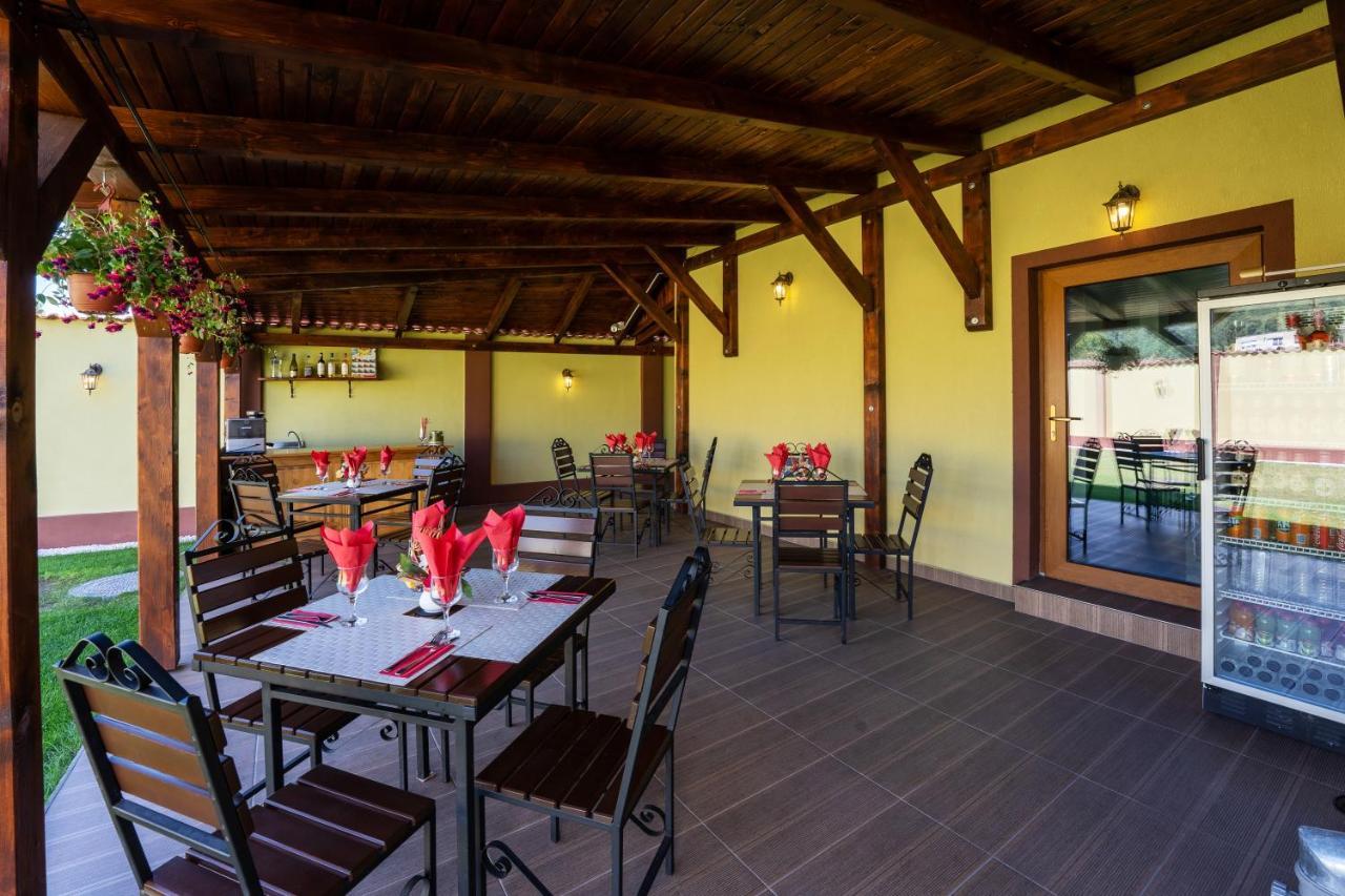 Hotel Princessophie Sighisoara Luaran gambar